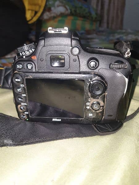 Nikon D610 dslr, Like-New Condition , 70-250mm Lens, wedding camera 9
