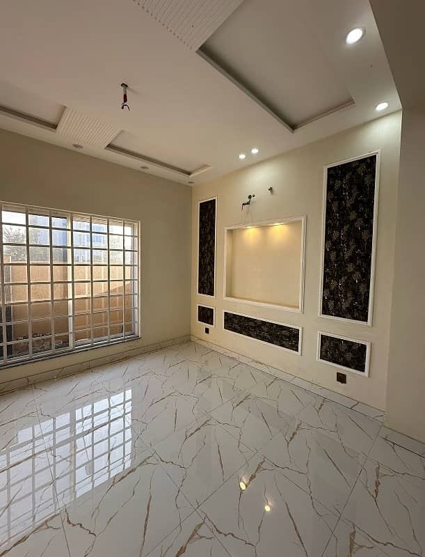 5 Marla Brand New Upper Portion For Rent In Park View City Lahore. 0
