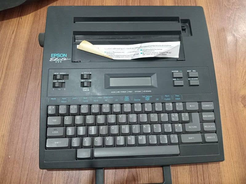 Epson Electronic Typewriter Elite 200 6