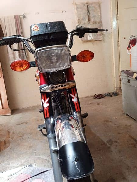 Honda 125 New condition 2