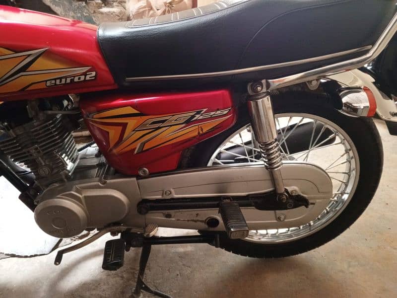 Honda 125 New condition 3