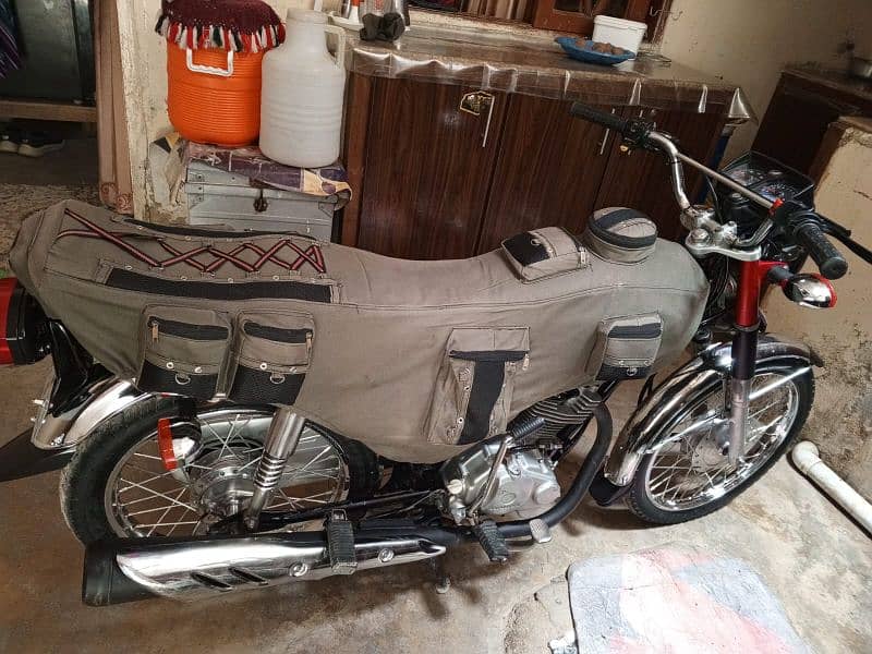 Honda 125 New condition 5