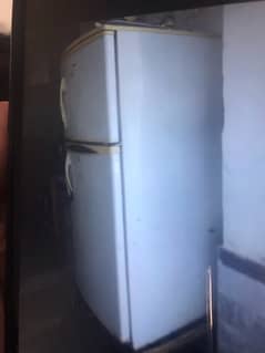 dawlance fridge and freezer for sale