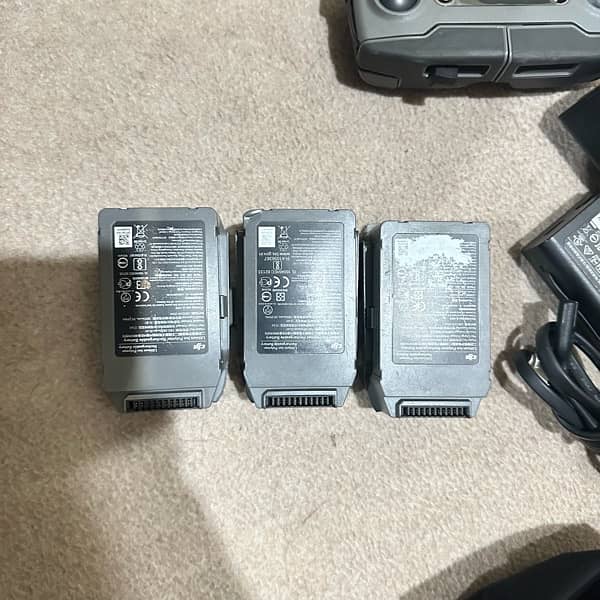 Dji Mavic 2 Pro Fly More Combo with 3 Batteries 7