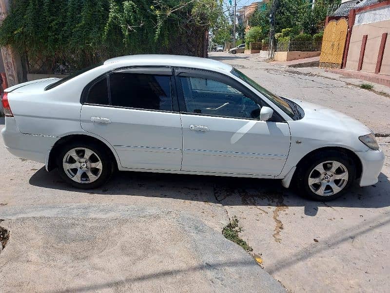 Honda Civic EXi 2005 5