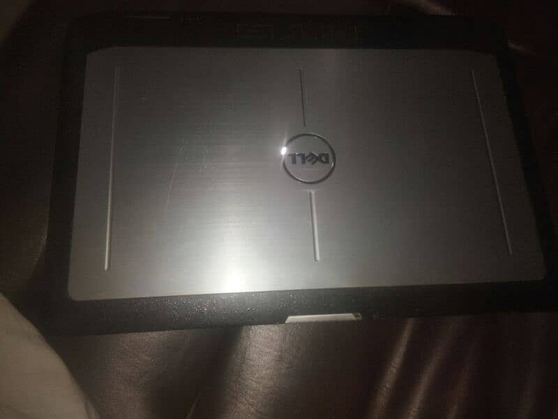 DELL LATITUDE E6430 core i5 3rd generation 6GB RAM  128SSD 320hdd 6