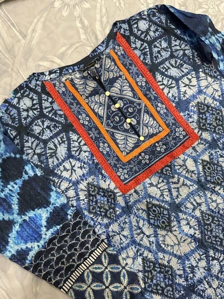 khaadi kurti / Alkaram kurti / preloved clothes / causal / branded / 4