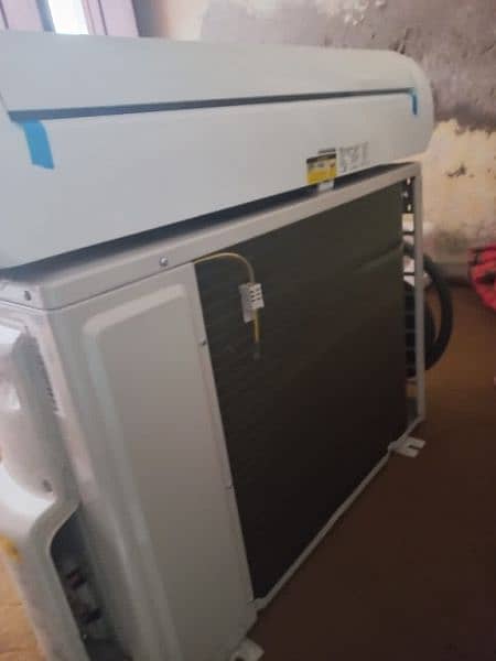 Haier DC inverter 1, 5 ton for sale 1