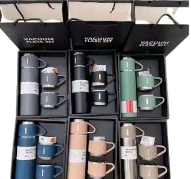 Vacuum Flask set with 3;Cups ,500 ml 8