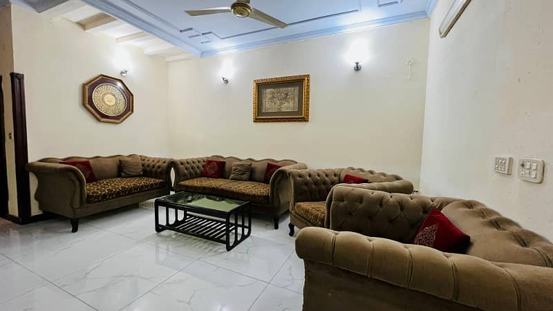 10 Marla ground portion fully furnished for rent 12