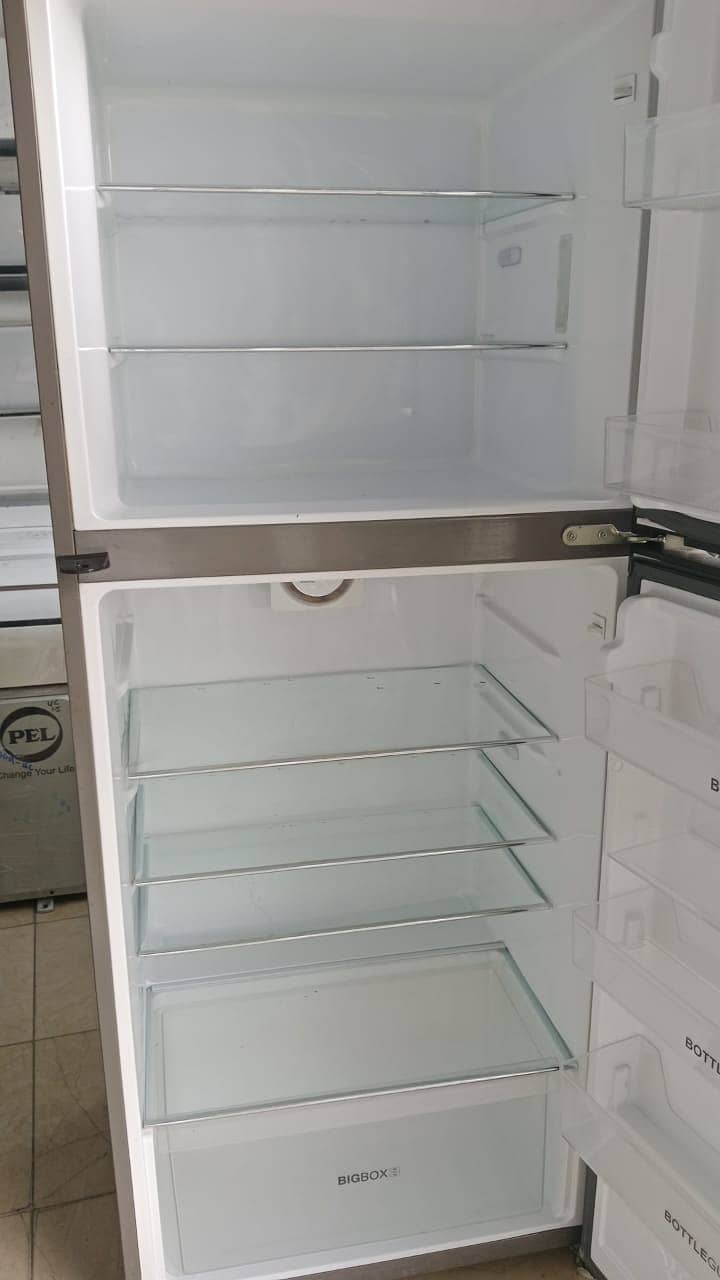 Haier fridge LArge size  (0306=4462/443) Awsum sett 7