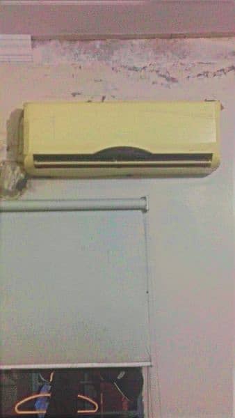 want to slae my 2 air conditioners not invertor 3