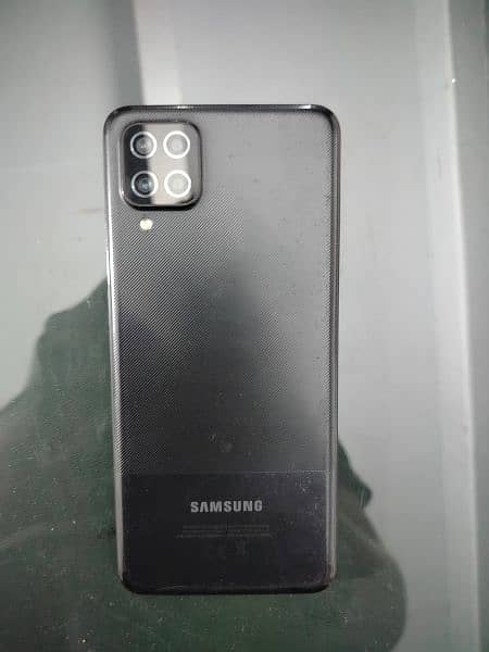 Samsung A12 4/64 2