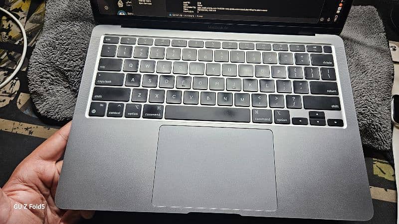 Macbook Air M1 16Gb 512Gb SSD 4