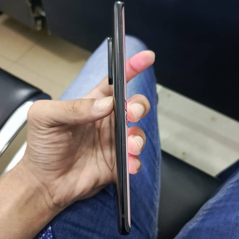 One plus 8 pro 4