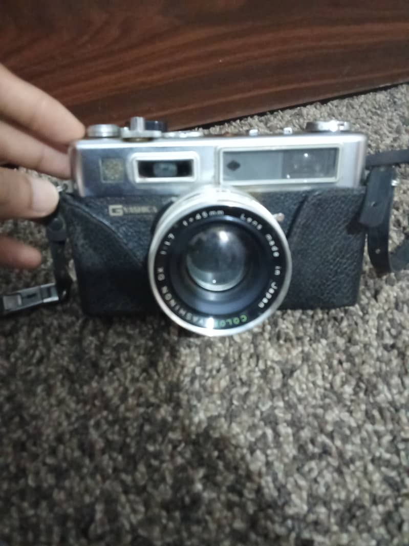 Yashica Electro  Camera 0