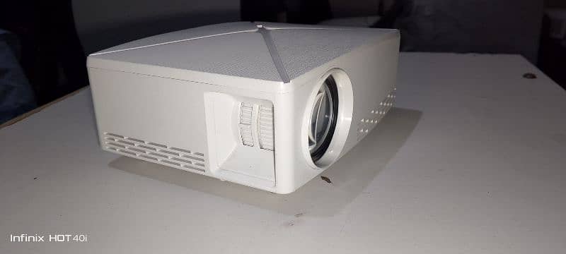 720p theater mini projector 03140606399 2