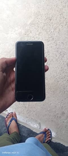AOA i am selling iphon 6s condition 10 by 10 64gb pta approved