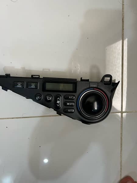 Toyota Aqua 2011-2014 Ac Pannel Switch 0