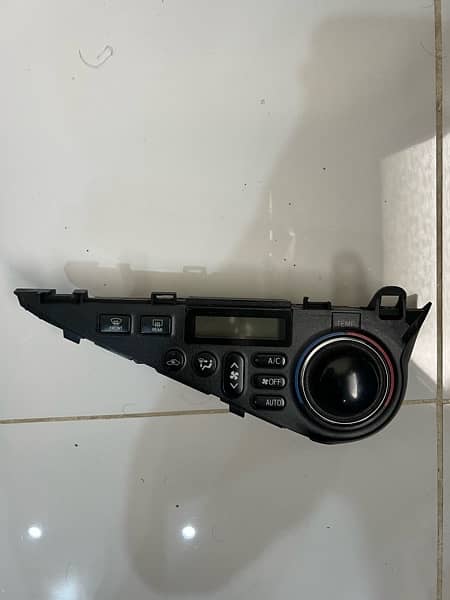 Toyota Aqua 2011-2014 Ac Pannel Switch 2