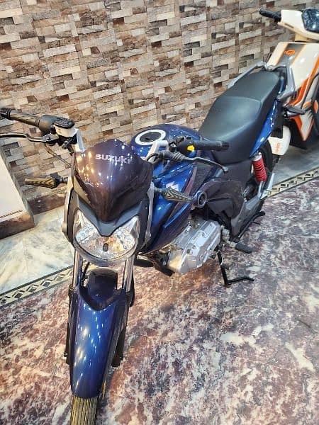 Suzuki bike 125 cc sports bike 2