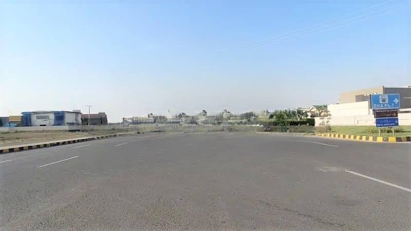 DHA Lahore Phase 7 4 Kanal Main Back Plot on Ideal Location 0