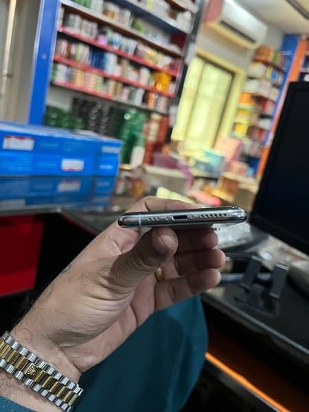 iPhone XS 256Gb dual Sim pta approve battery health 86% 1