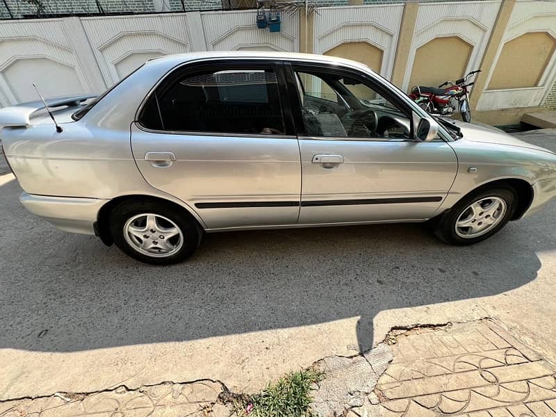 Suzuki Baleno 2003 9