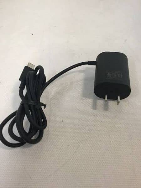 Microsoft Type-C 5V 3A Travel Wall Charger 1