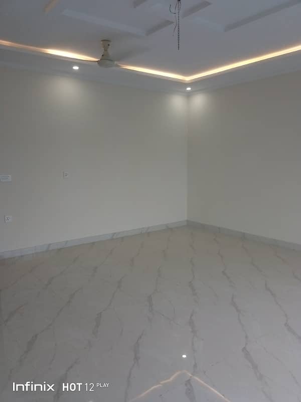 12m upper portion for rent 10