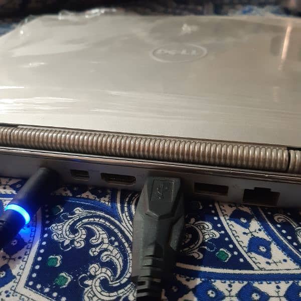 Dell laptop 2nd generation 4