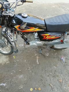 HONDA 125 MODEL 2021 BLACK 140000 0