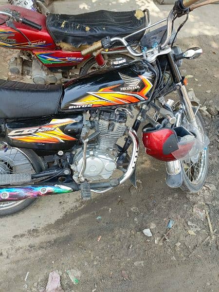 HONDA 125 MODEL 2021 BLACK 140000 1