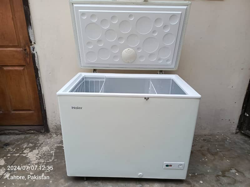 HAier D freezer singel doorr (0306=4462/443)Awsum set 10