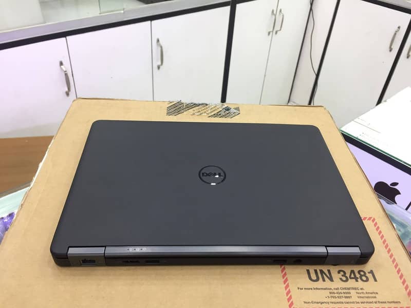 256GB SSD, 8GB Ram, Dell Ultra Slim Laptop, Lightweight, E 7250 3