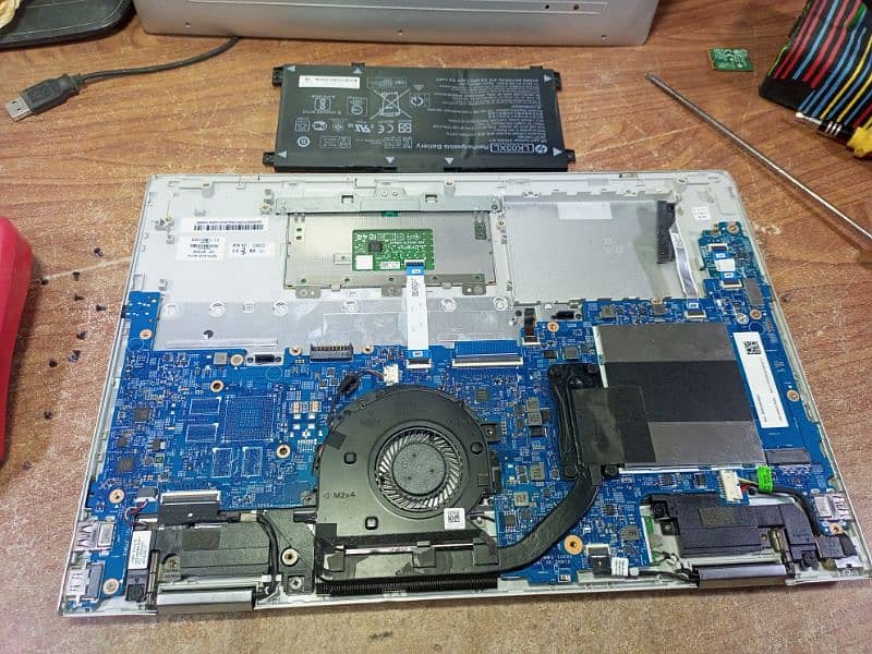 Computer Hardware Repair Shoo 6