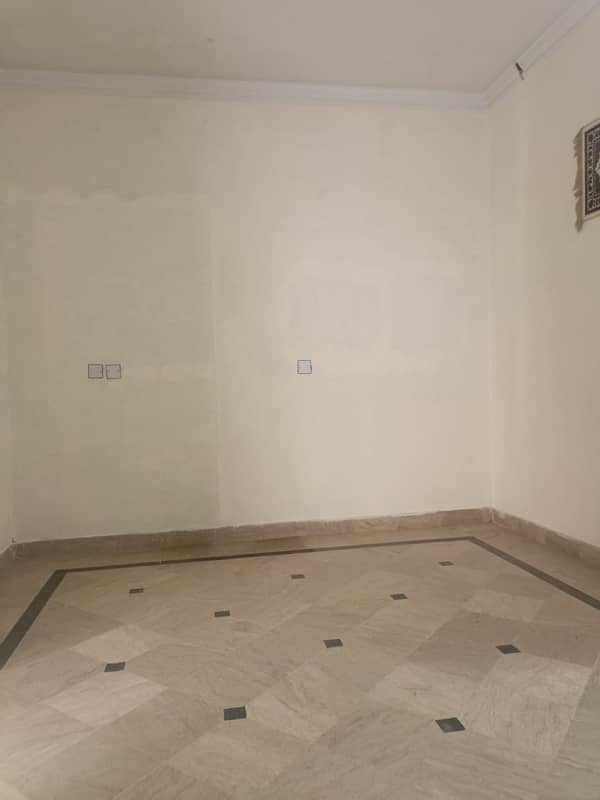 3.5 Marla Outclass House For Rent In Johar Town Q Block 9