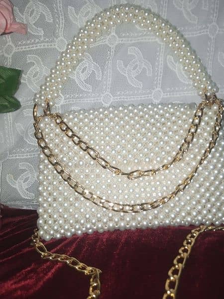 beautiful and elegant beaded bag for ladies 3