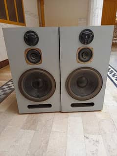 speakers for sall