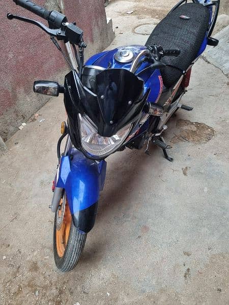 HONDA CBR 150 UNREGISTERED NEW BIKE 1167KM DRIVEN. 03122810637 0