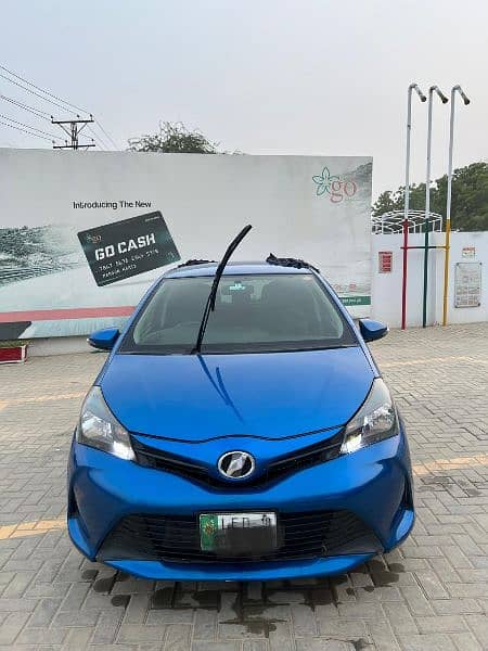 Toyota Vitz 2015 1