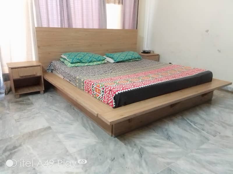 Complete master bedroom set with mattress 0