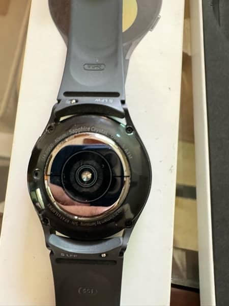 Samsung Galaxy Watch 5 (40 mm) 1
