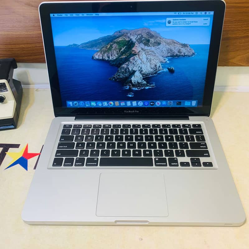 Apple MacBook Pro 2012 Laptop  2.5GHz Dual-Core Core i5 laptop 9