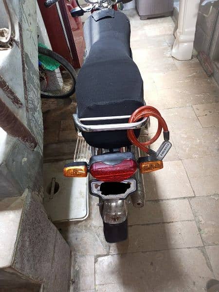 Honda 70 cc 1