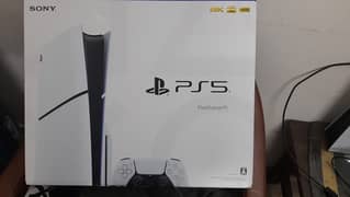 PS5 Slim 1TB Japan