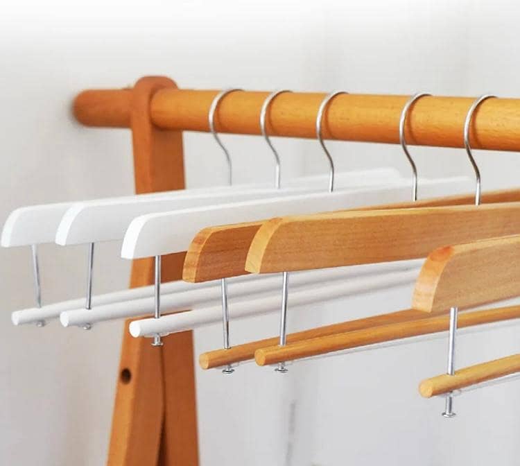 WOODEN HANGERS | HANGERS | BOUTIQUE | NEW | Pro 6