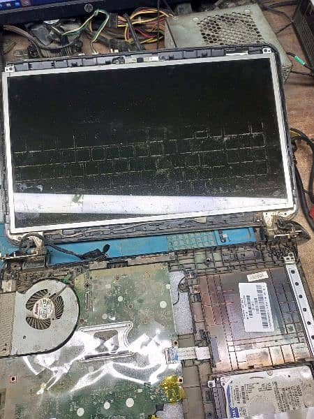 Laptop Hinges Repair 11