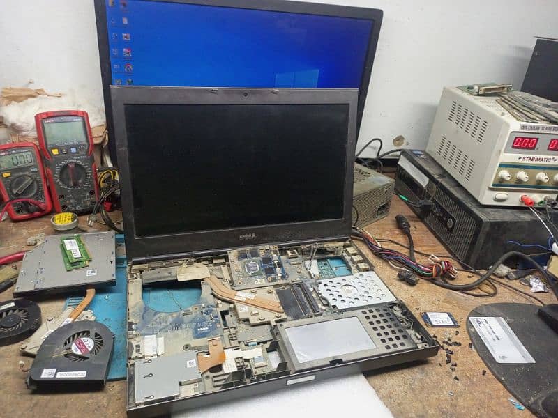 Laptop Hinges Repair 13