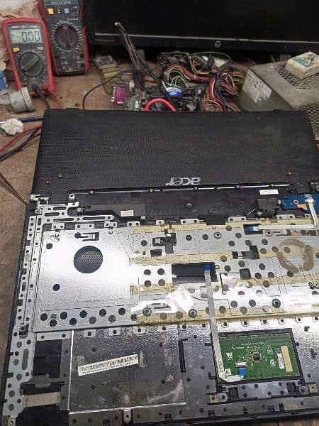 Laptop Hinges Repair 15